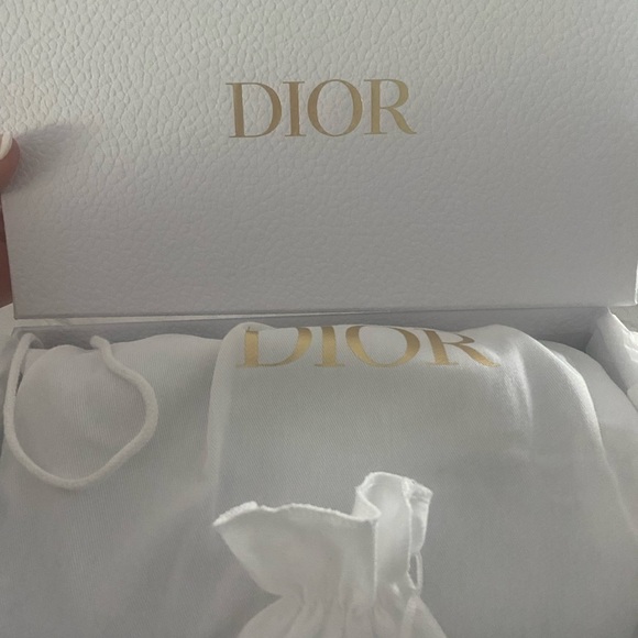 Authentic Dior Voyageur patent Cannage zip around Wallet gray - Picture 2 of 11